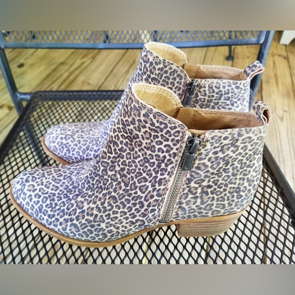 Lucky Brand Shoes - Lucky Brand Leather Leopard Booties/ Boots Size 7